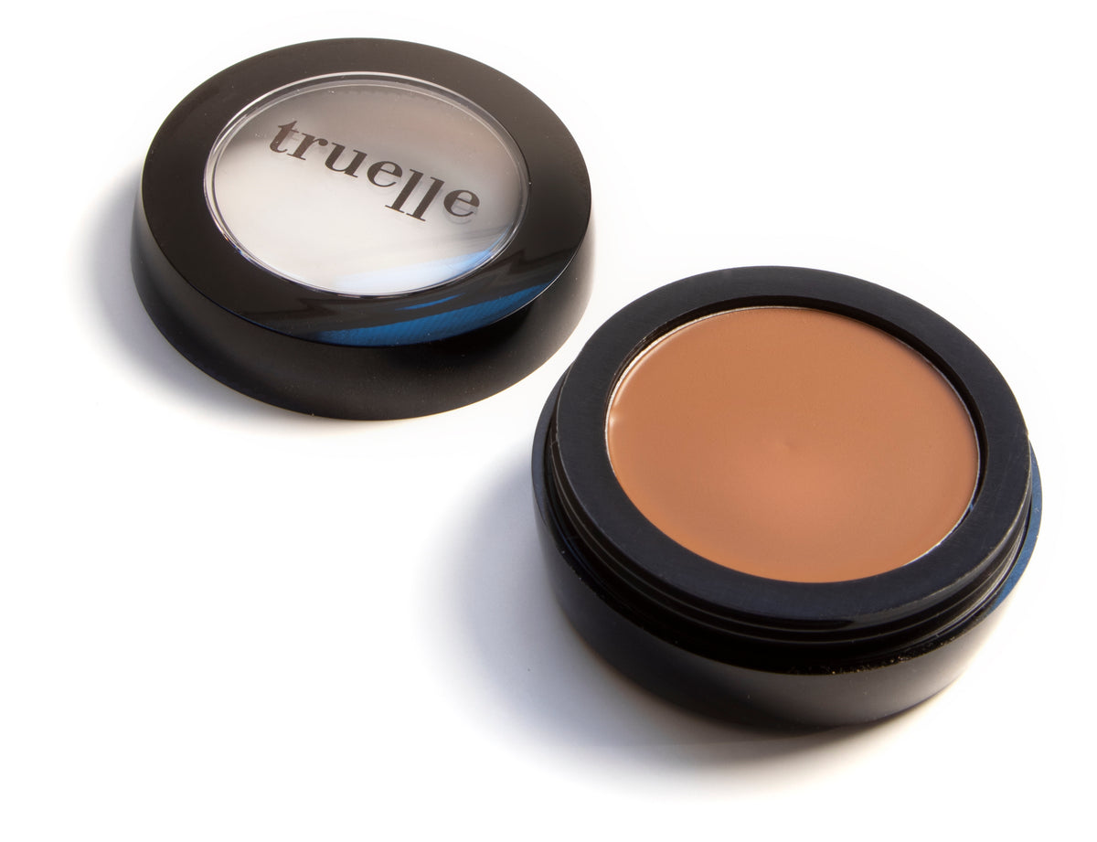Silky, Lightweight Primer Truelle Cosmetics